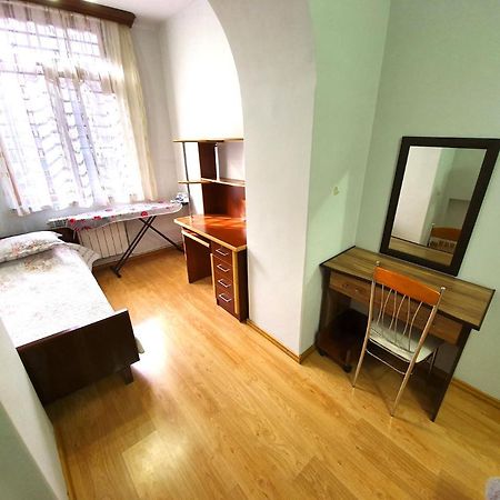 Cozy Apartment Near Opera House 耶烈万 外观 照片